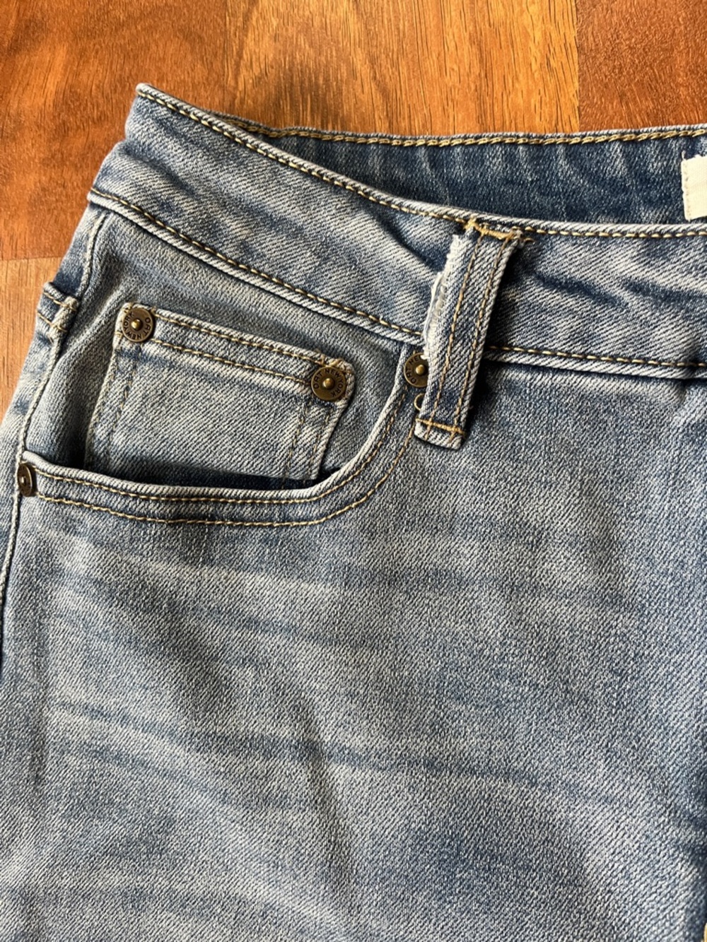 Like new Light Wash Straight-Leg Oat Jeans - Picture 3 of 16